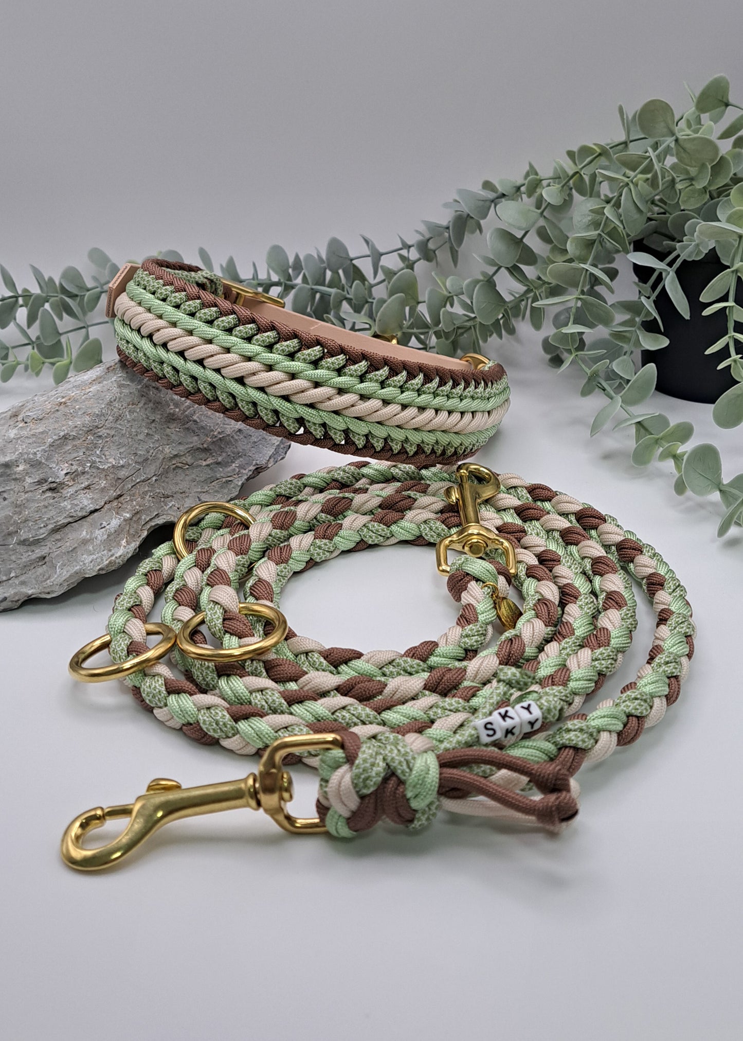 Paracord-Halsband "Sky"