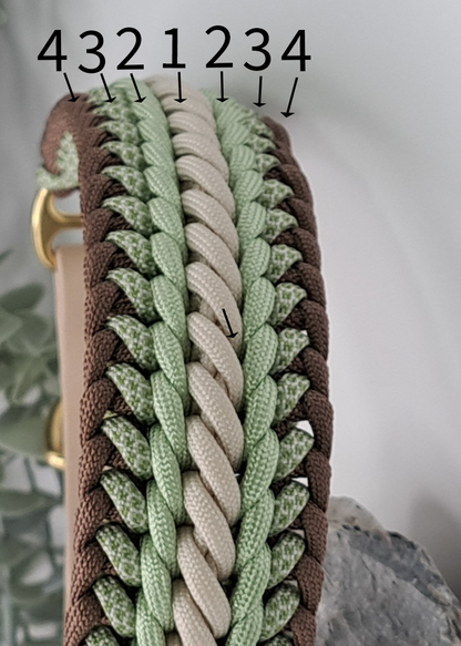 Paracord-Halsband "Sky"
